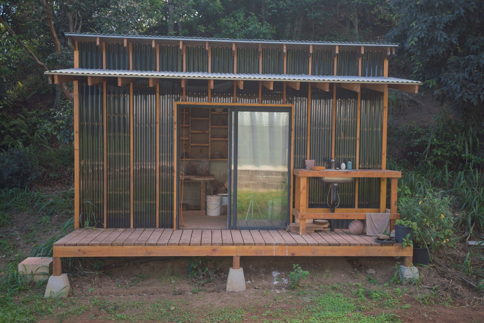 Scenic view of a  sustainable cabin, in nature